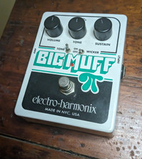 Big Muff Pi fuzz pedal with tone wicker $80