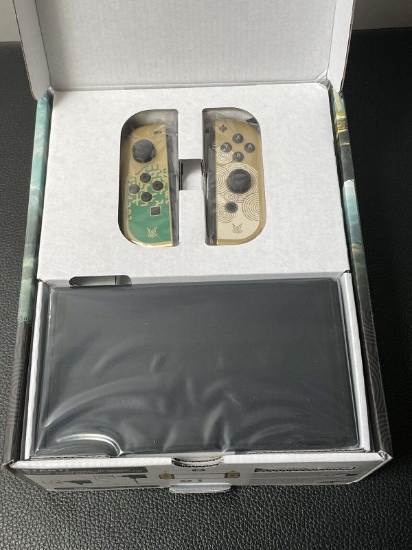 Nintendo Switch OLED Model The Legend of Zelda Tears of the Ki
