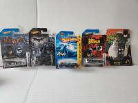 Batman hot wheels and batmobile Keychain. New in package