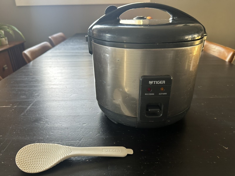 Tiger 5Cup Rice Cooker Microwaves & Cookers Saskatoon Kijiji