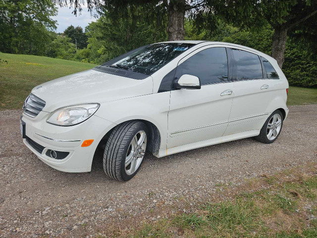 2008 Mercedes B200 in Cars & Trucks in Kitchener / Waterloo