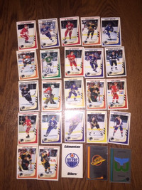Lot of 25 1989-90 Panini NHL hockey stickers