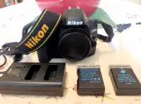 Near perfect Nikon D3200 DSLR body with only 6K on the shutter!!