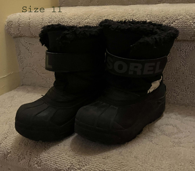 Sorel Boots Kids Size 11 in Kids & Youth in Saskatoon