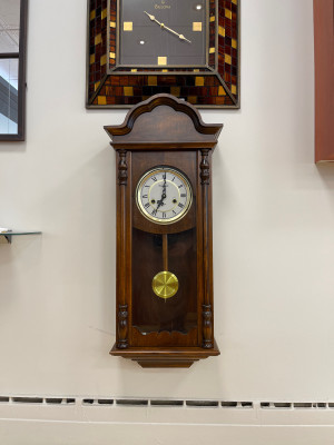 Horloge Grand Père | Trouvez ou annoncez des oeuvres d'art et objets à  collectionner dans Québec | Petites annonces de Kijiji