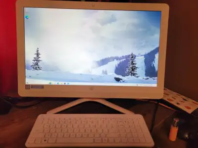 HP Desktop All-in-One 24-g049c, View more