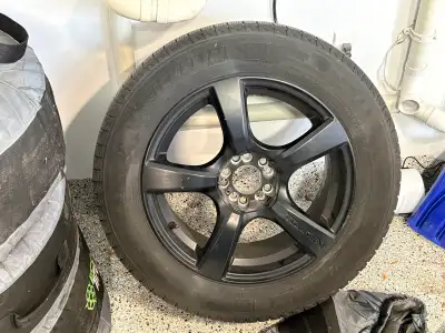 Set of 4 Michelin X-Ice winter tires on Touren TR9 rims, size 235/60 R18. - Michelin X-Ice Snow wint...