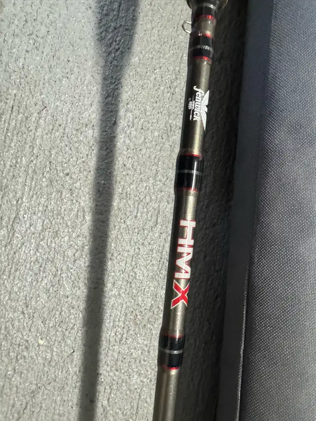 fishing rod in Other in Oshawa / Durham Region - Image 3