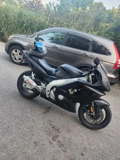 2003 Yamaha Thundercat Only 15,444kms Yoshimura short exhaust sounds incredible NEEDS rear tire 2nd...