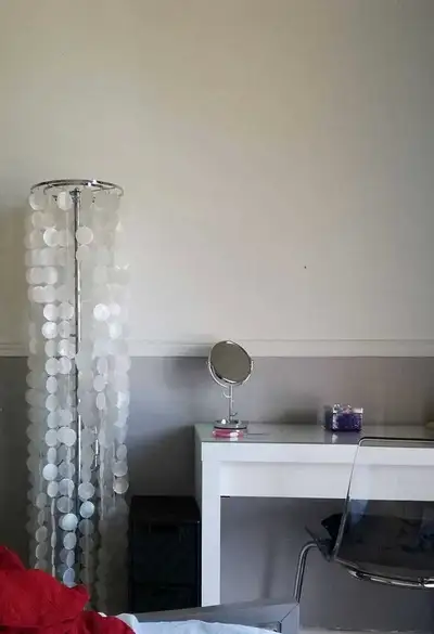 Chaise TOBIAS IKEA usagée https://www.ikea.com/ca/fr/p/tobias-chaise-transparent-chrome-80349671/