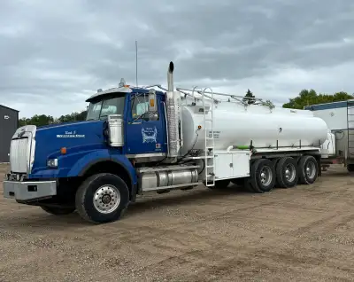 2016 Western Star water truck . 2022 Hamms 22 M3 tank ,3” Bowie pump /hydra cooler . Tank is epoxy l...