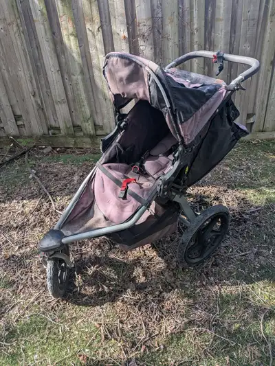 Single bob stroller for sale, cheap!, View more