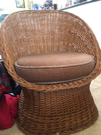 2 wicker chairs with cushions