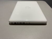MacBook white 2009 Unibody