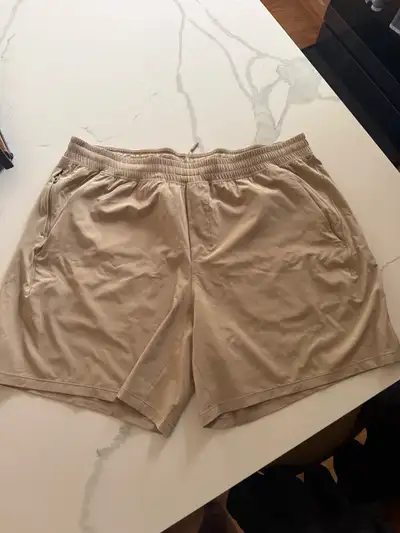 Lululemon Pacebreaker liner less 7” XXL, View more