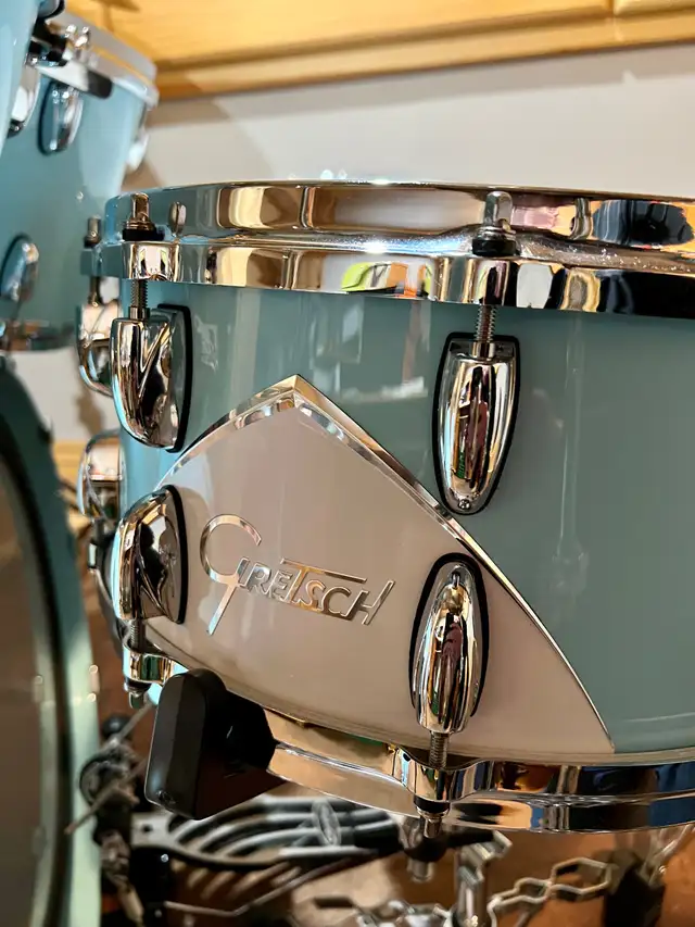 Gretsch Renown 57 Drums in Drums & Percussion in Peterborough - Image 9
