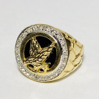 10KT Yellow Gold Eagle Onyx & Diamond Nugget Men Ring. Size 10,