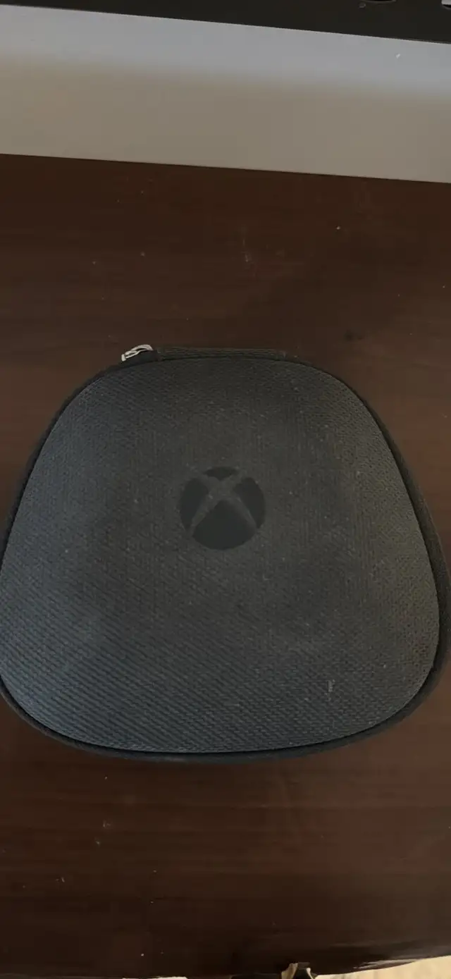 Xbox one controller with magnetic buttons in XBOX One in Laval / North Shore - Image 5