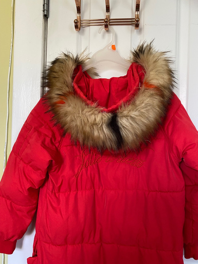 Girls Puffer Long Jacket in Kids & Youth in Saskatoon - Image 4