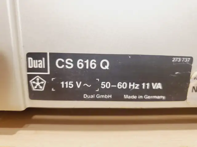 Vintage Dual  Turntable Model CS616Q in Stereo Systems & Home Theatre in Mississauga / Peel Region - Image 9