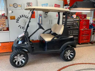 golf cart.      club cart