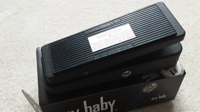 Dunlop GCB 95 wah pedal in Amps & Pedals in Abbotsford - Image 3