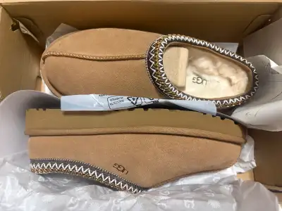 Ugg's womens tasman's, View more