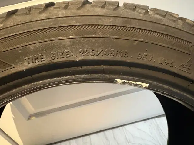 Goodyear Winter Command Ultra in Tires & Rims in Napanee - Image 4