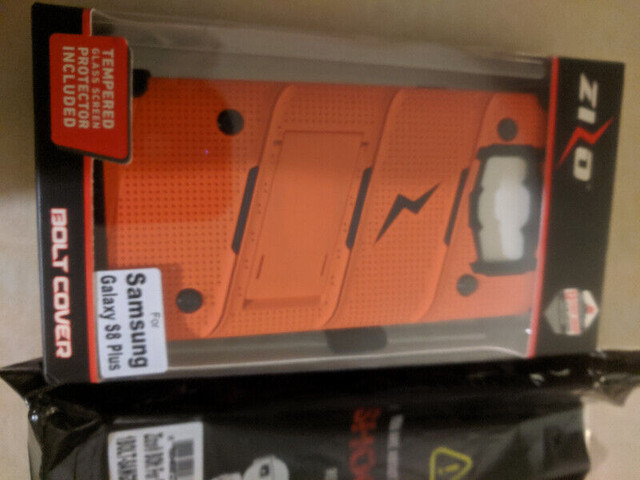 Brand New Samsung S8 Phone Case (not opened) $10 in Cell Phone Accessories in Burnaby/New Westminster - Image 3