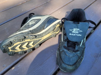Easton Baseball Shoes - Size 10