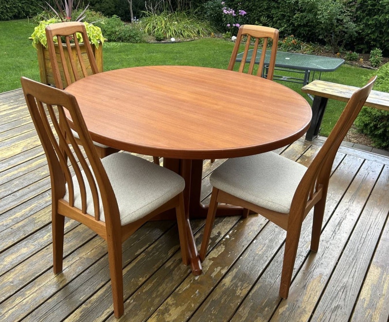 Mid Century Modern Teak Danish Dining Table Dining Tables & Sets City of Toronto Kijiji