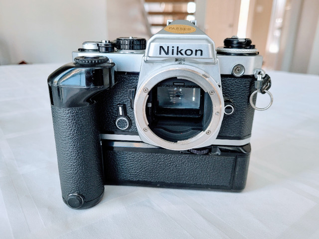 Nikon FE with MD-11 motor drive & Tamron 28-70 lens in Cameras & Camcorders in Markham / York Region