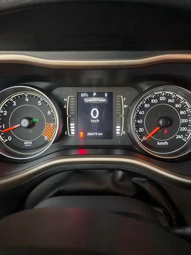 2015 Jeep Cherokee 549321795867791368