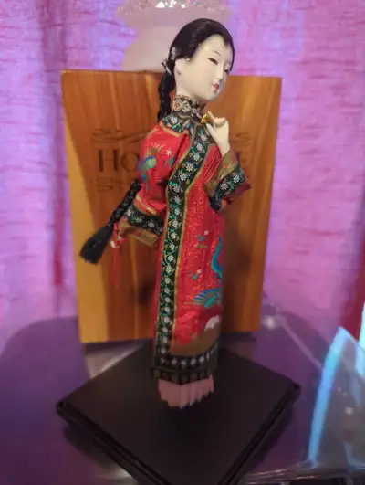 Guisha girl, View more