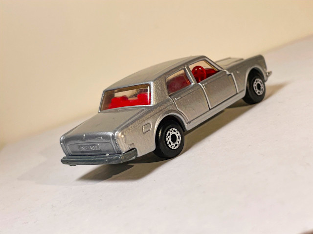 Vintage 1979 Matchbox Superfast Rolls Royce Silver Shadow Silver in Arts & Collectibles in Markham / York Region - Image 3