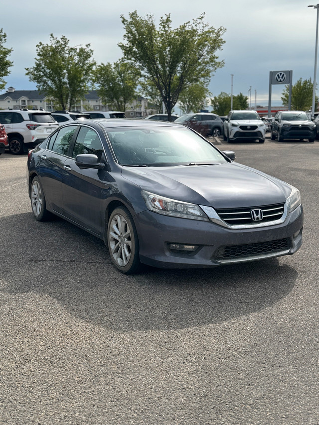 2014 Honda Accord Touring in Cars & Trucks in Grande Prairie - Image 2