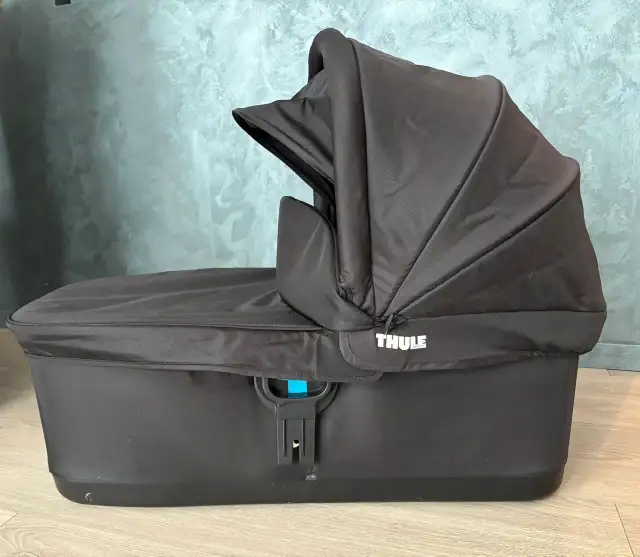 Thule Urban Glide 2 Stroller Bassinet - Black in Strollers, Carriers & Car Seats in Ottawa - Image 8