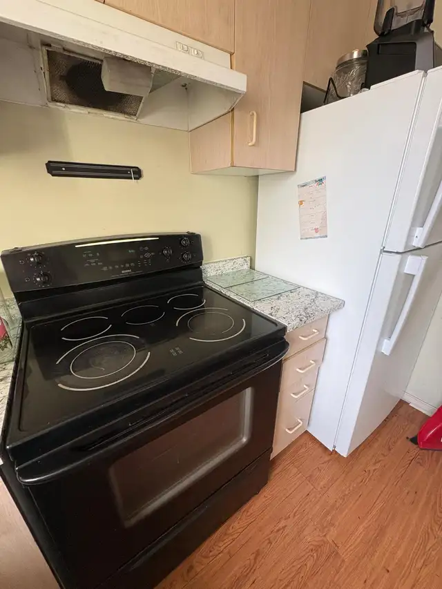 ROOM FOR RENT – $850 ALL INCLUSIVE + FREE PARKING AVAILABLE NOW in Room Rentals & Roommates in Oshawa / Durham Region - Image 7