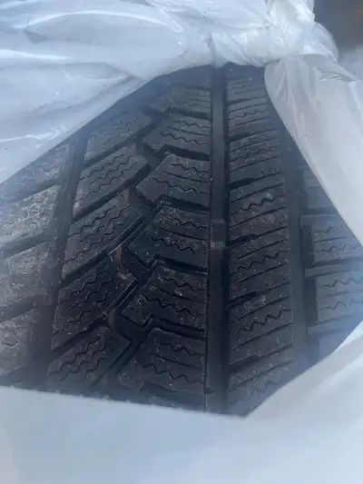 2 tires 235/65/17