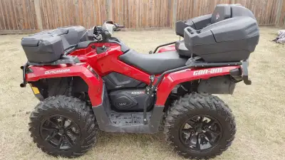 -2018 Can-Am Outlander xt 1000r (91hp) -1205 kms. 68 hrs. -One owner, well maintained. 50hr maintena...