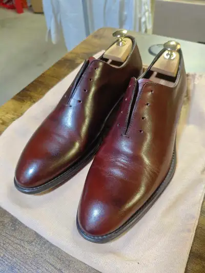 Toscana Wholecut Oxford in Oxblood, View more