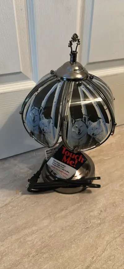 Nouvelle Lampe tactile Motif loup , View more