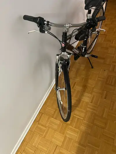 Schwinn Discover Hybrid Bicycle, View more