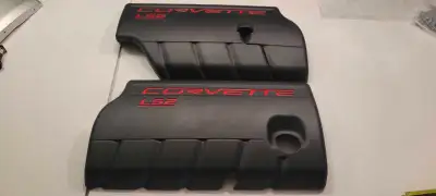 I am selling a pair of ls2 fuel rail covers in perfect condition. Like new. . No cracks or scratches...