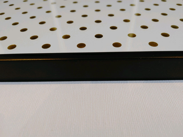 Wall Decor (gold dots) in Home Décor & Accents in Cambridge - Image 2