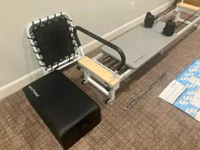 Aeropilates Reform Model 610 with Pilates Box and Pole, View more