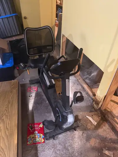 This Schwinn recumbent exercise bike provides a comfortable and effective low-impact workout right i...