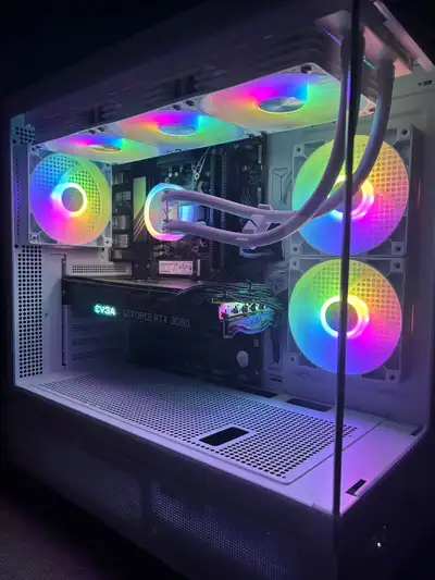 Beautiful RTX 3080 | Ryzen 7 9700X | DDR5 Custom White Build, View more