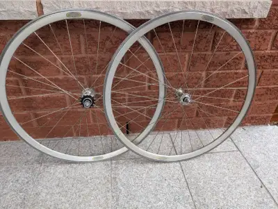 Dura ace fixed wheel set, View more