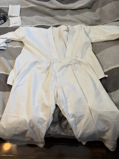 KARATE AIKIDO MARTIAL ART GI KIMONO, View more